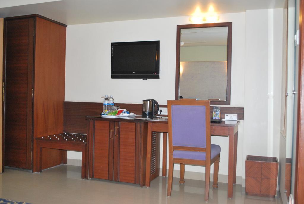 Hotel Abigail Regency Shirdi Exterior foto