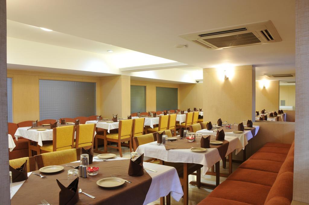 Hotel Abigail Regency Shirdi Exterior foto