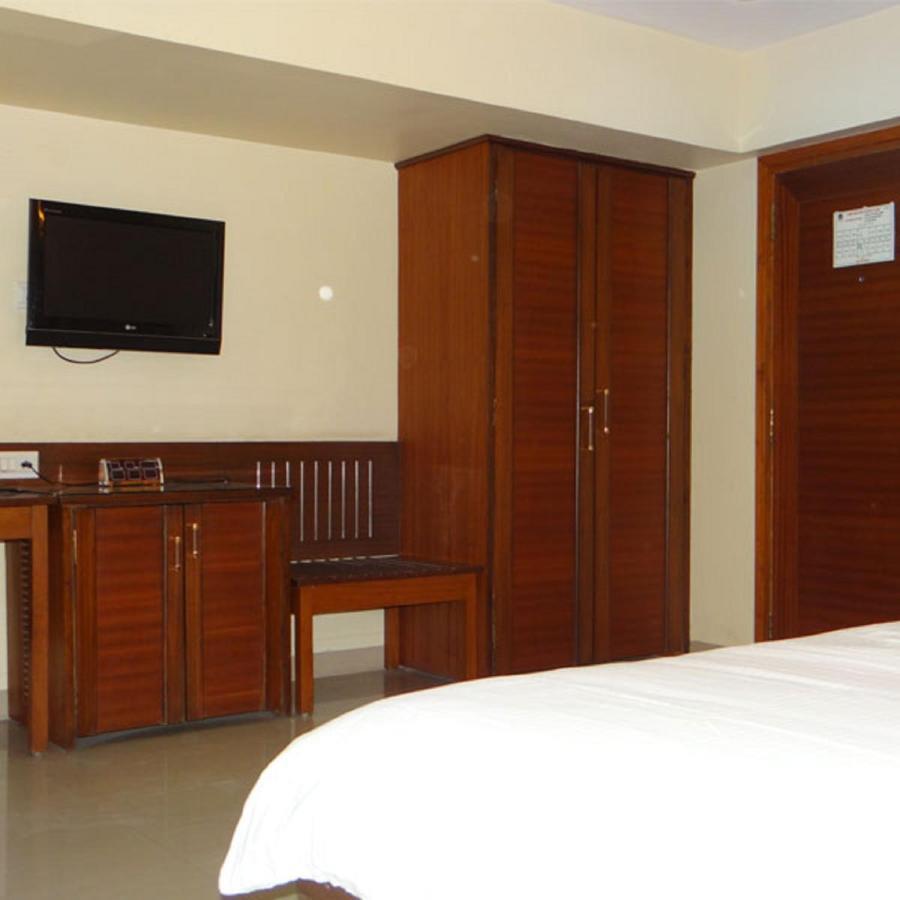 Hotel Abigail Regency Shirdi Quarto foto